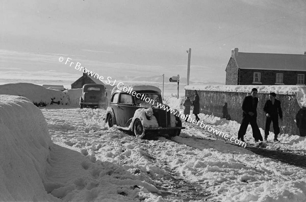 IN SNOW VIEWS ARRIVING FROM MISSION MASS